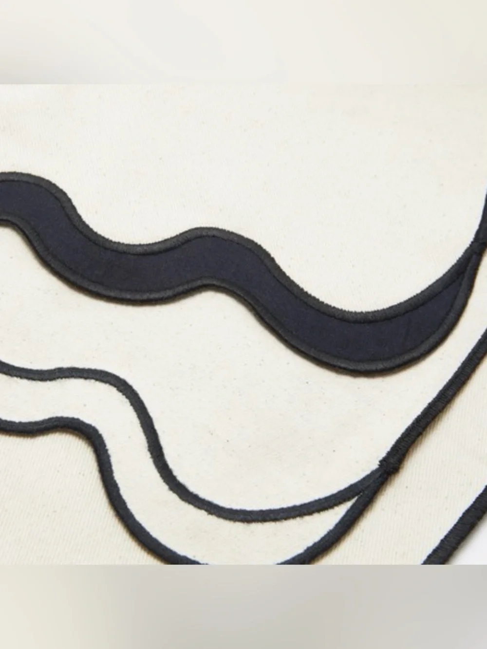 NWT Chan Luu Cream Table Runner with Black Scalloped Edge, 14” x 72”
